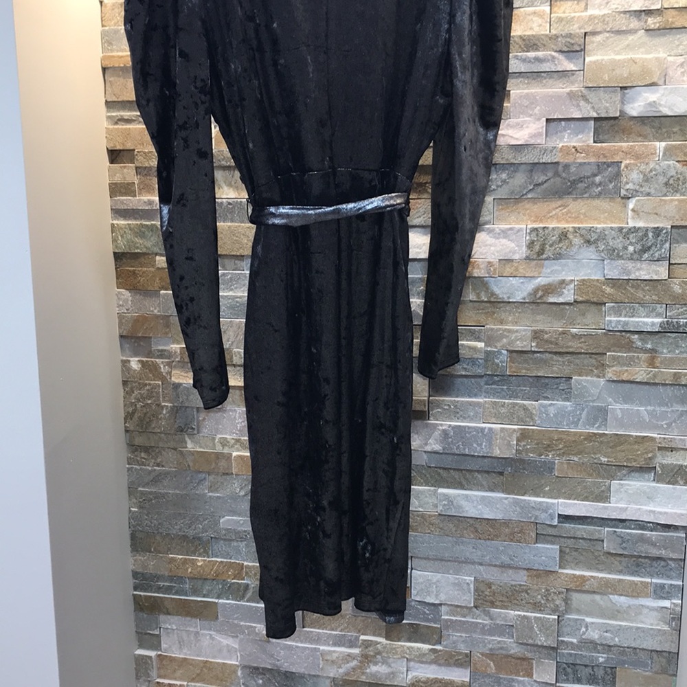 Inc Puff-Sleeve Velvet Wrap Dress - Picture 9 of 15